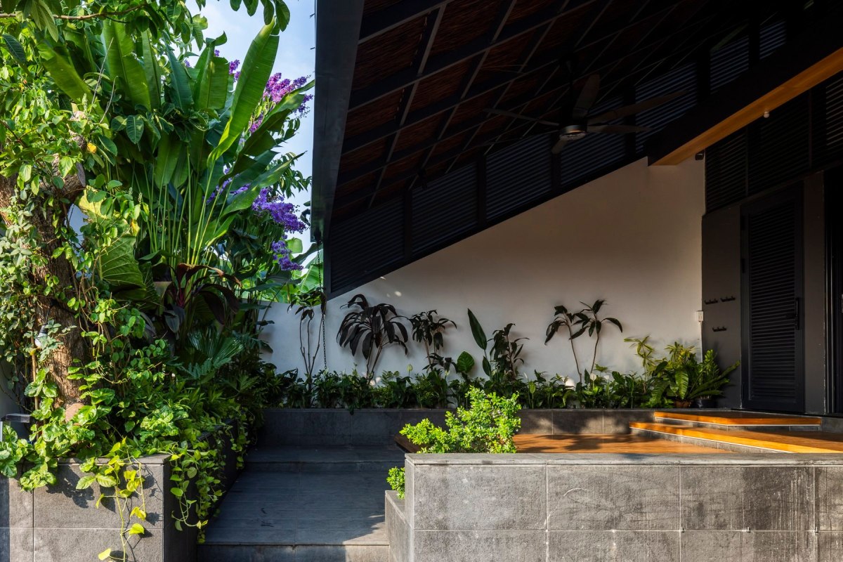 Hanging Garden 1